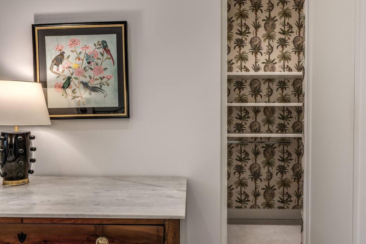 Luxury Flat With Terrace By Historic Center Apartment Rom