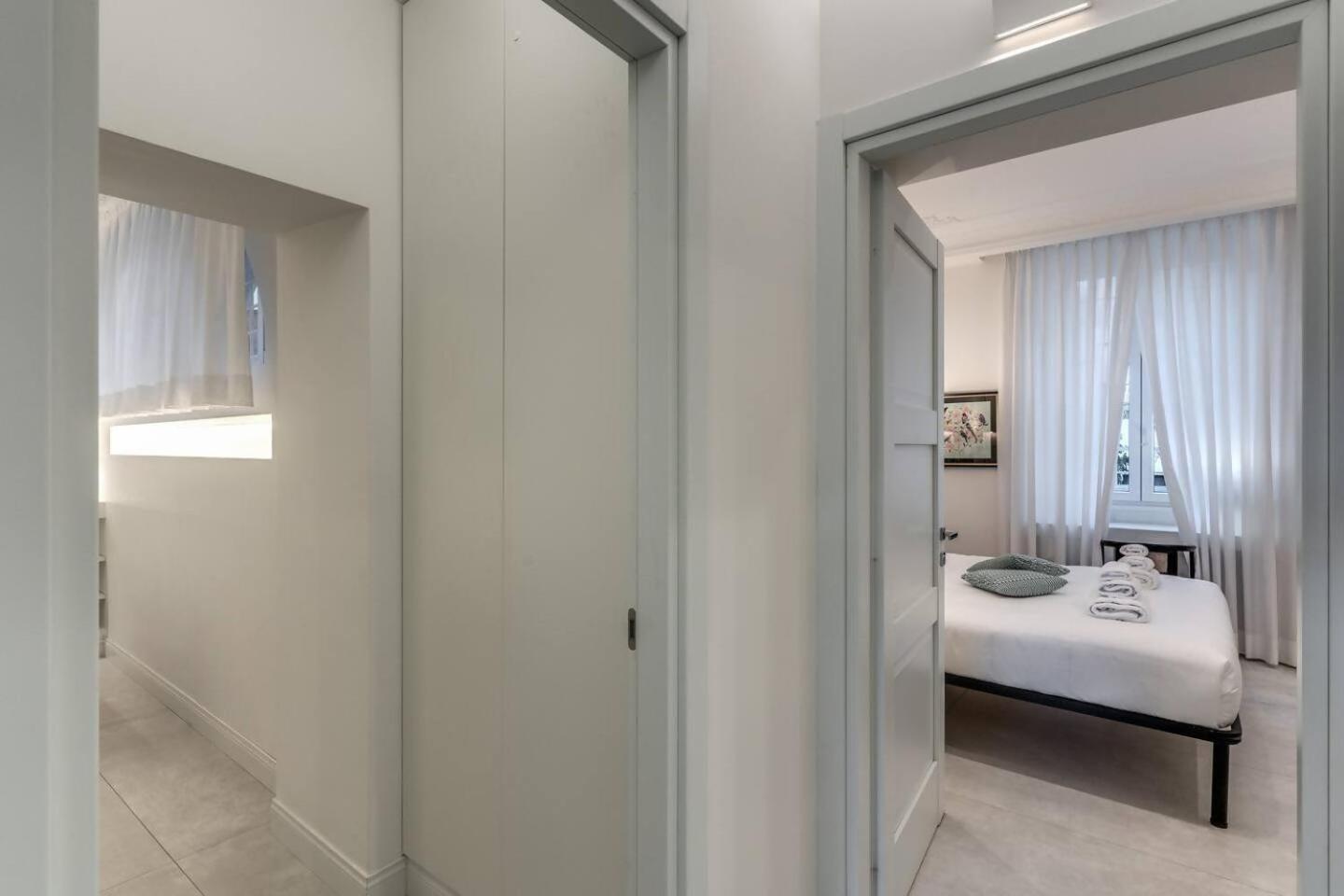 Luxury Flat With Terrace By Historic Center Apartment *