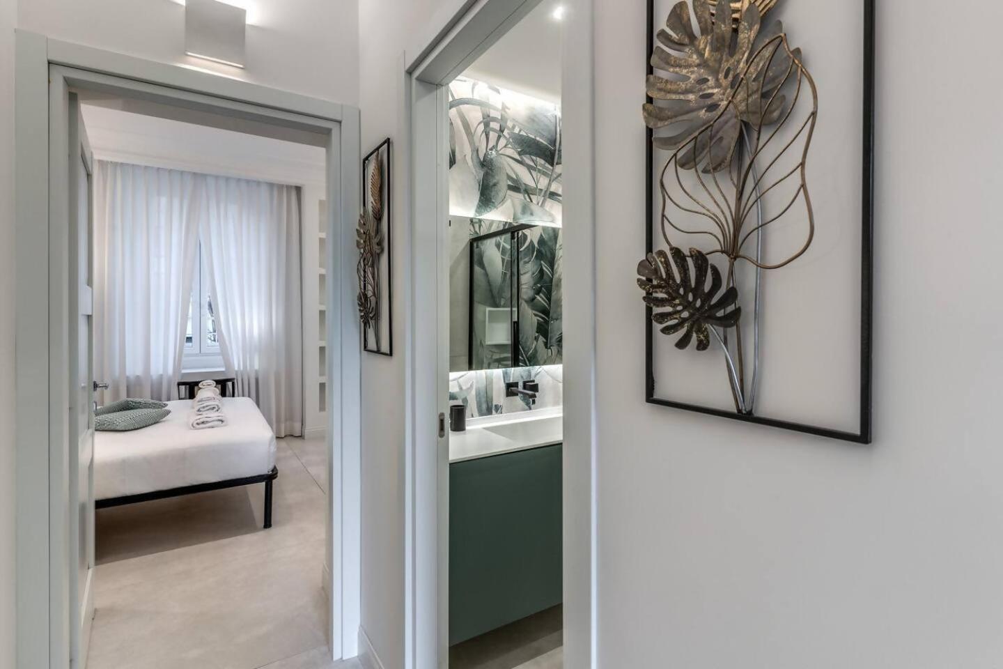 Luxury Flat With Terrace By Historic Center Apartment *