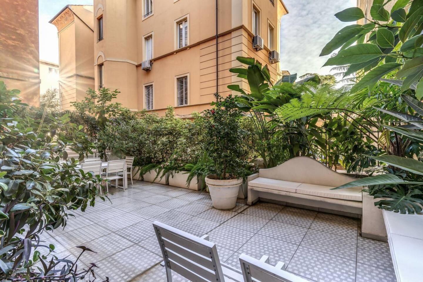 Apartment Luxury Flat With Terrace By Historic Center