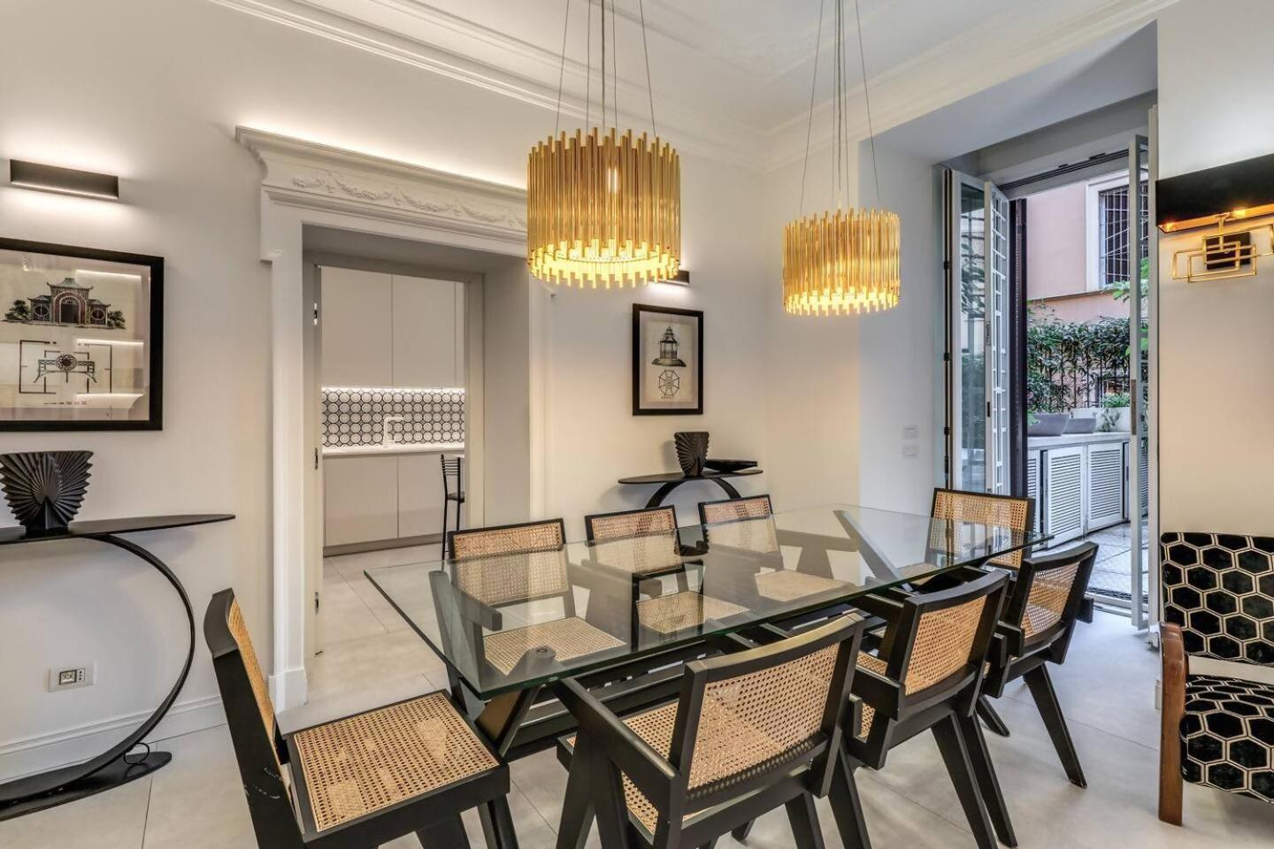 Luxury Flat With Terrace By Historic Center Lägenhet *